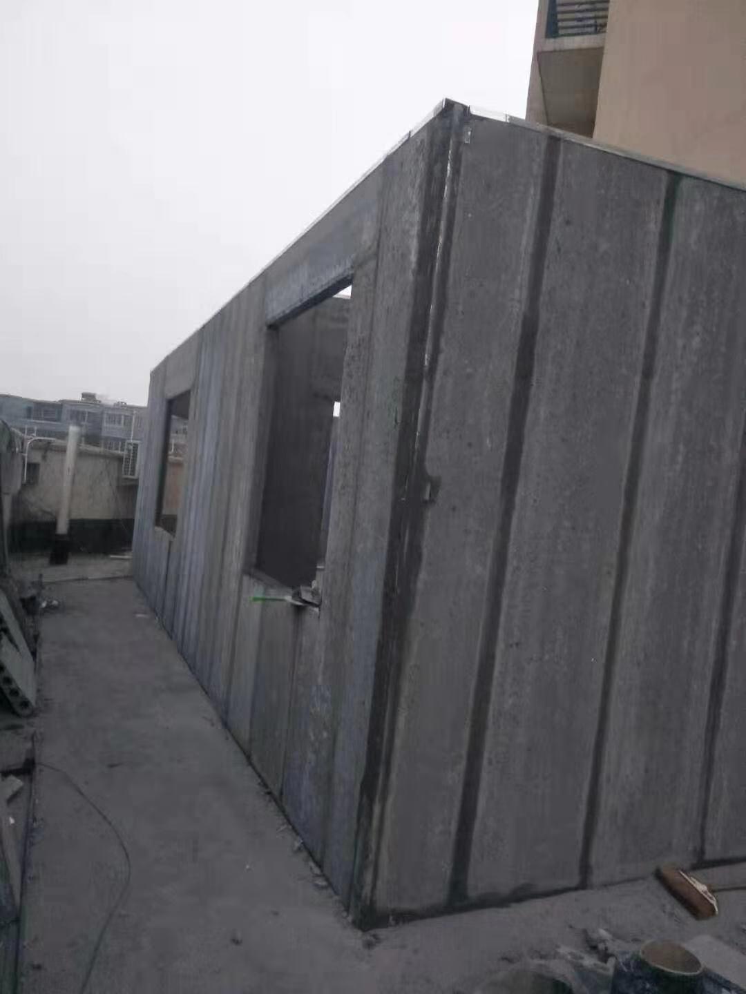 復(fù)合隔墻板